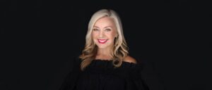 Laura Thomas Biography